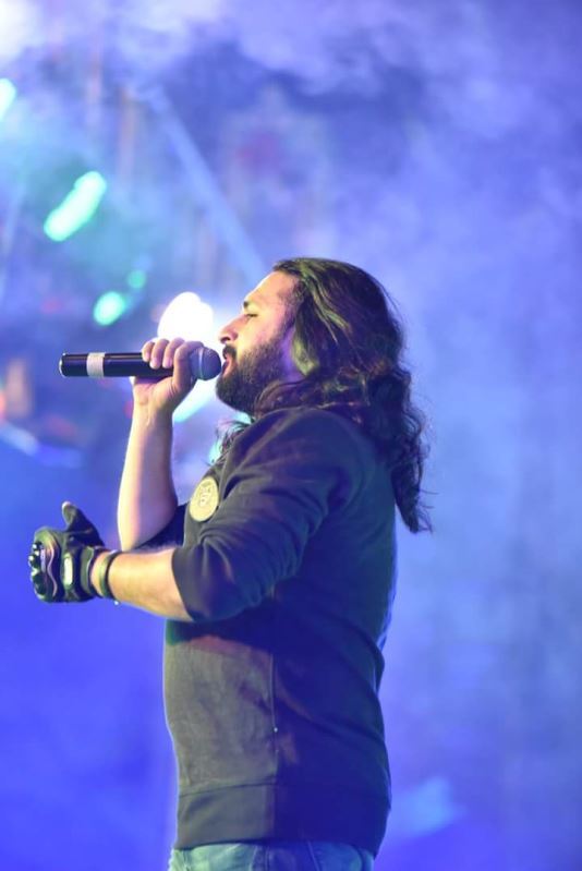 Singer Amit Mutreja